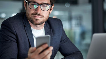 Smartphones Put Employers at Risk for FLSA Overtime Violations