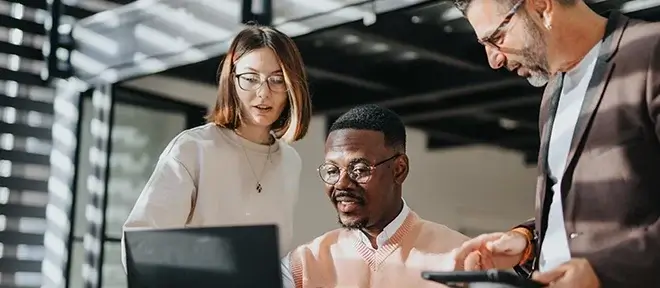 Year-End Legal Checklist for Businesses: What a Document Review Attorney Does