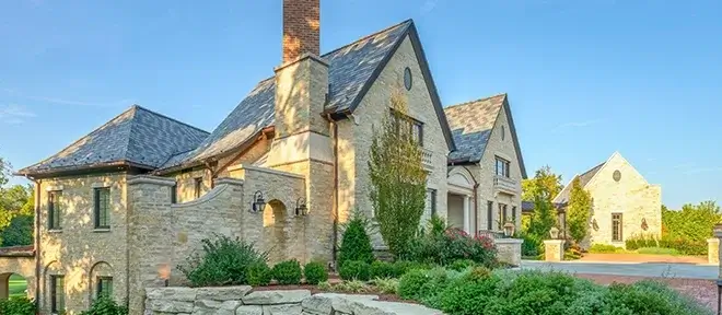 How to Manage an Estate When You Live Out of Town